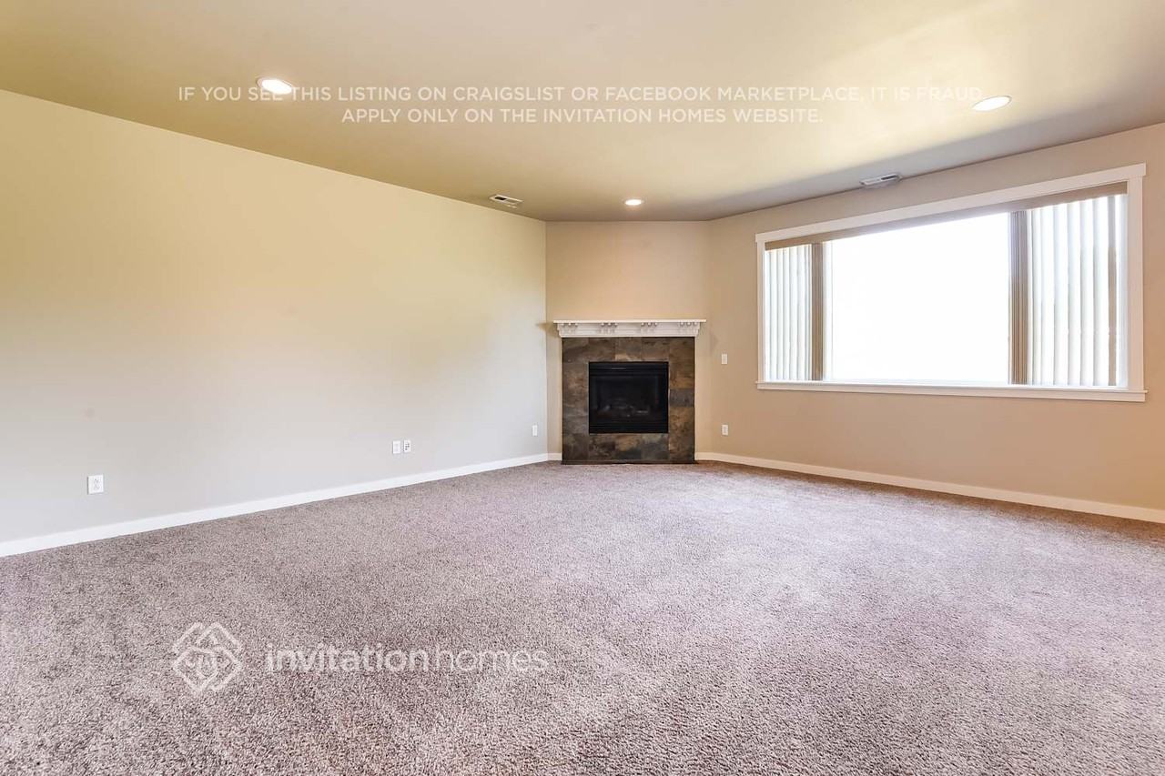 8707 184th Street Ct E - Photo 3 of 21