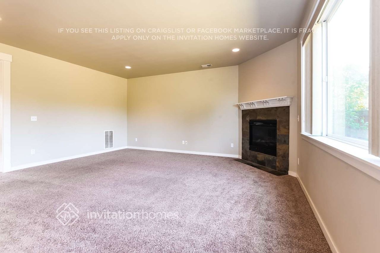 8707 184th Street Ct E - Photo 4 of 21