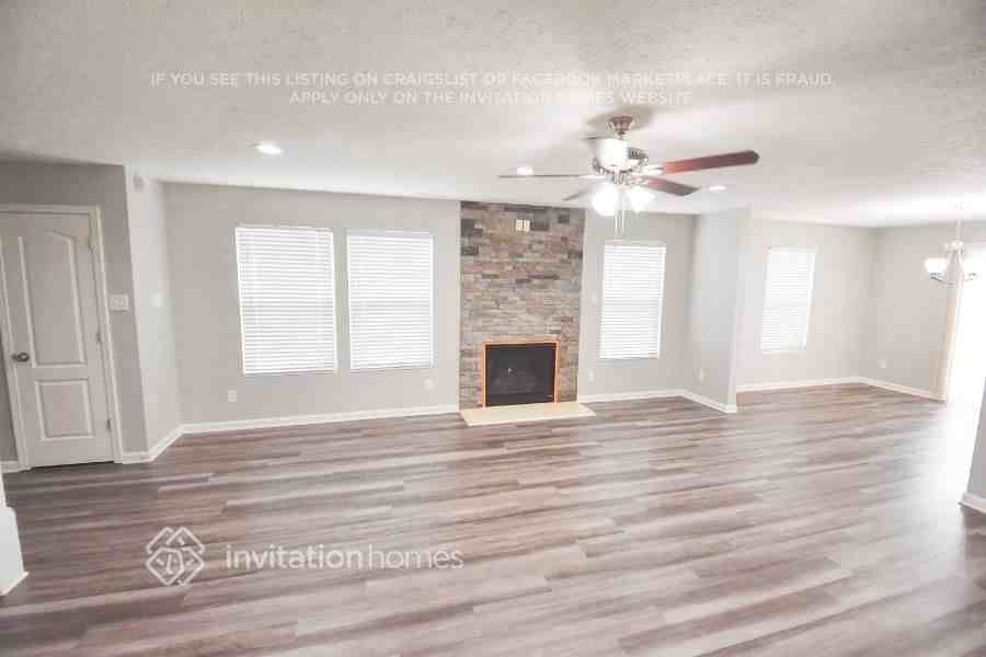 410 Settlers Ridge Dr - Photo 4 of 10