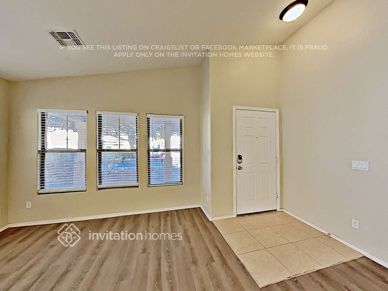 11577 W Yuma St - Photo 3 of 28