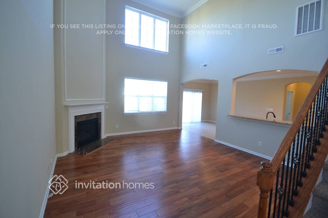 1501 Ridge Haven Rd - Photo 4 of 16