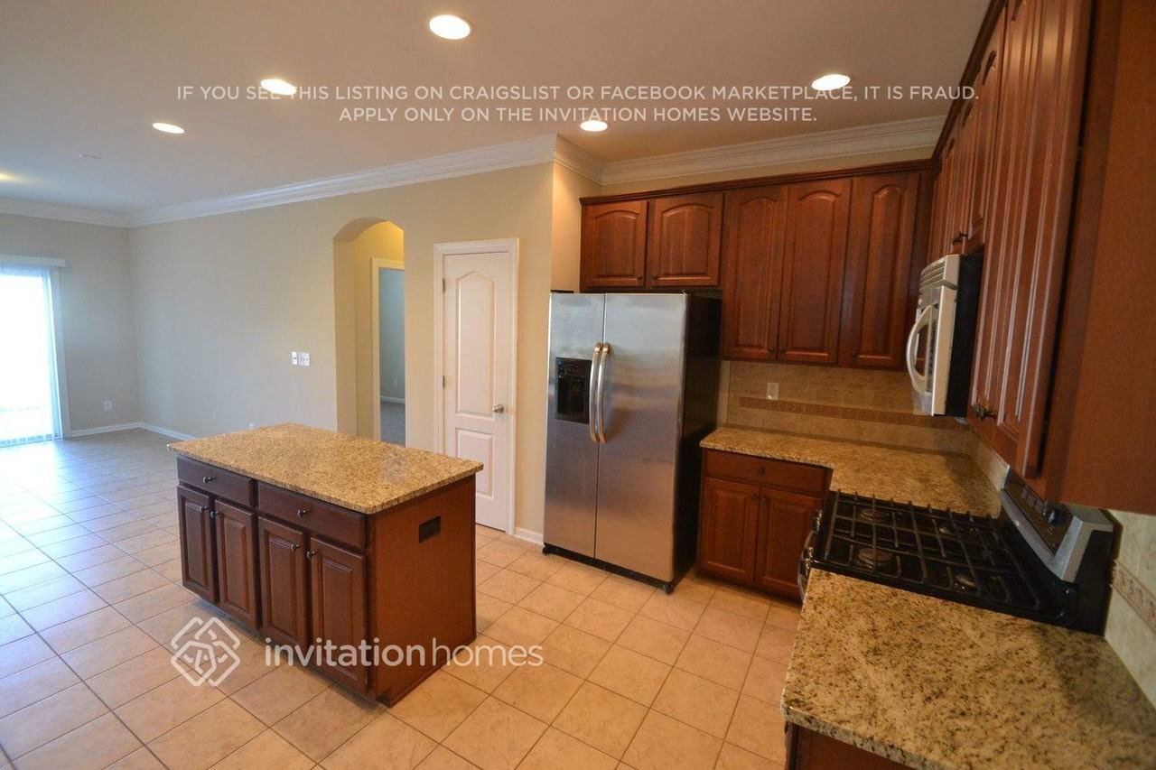 1501 Ridge Haven Rd - Photo 6 of 16