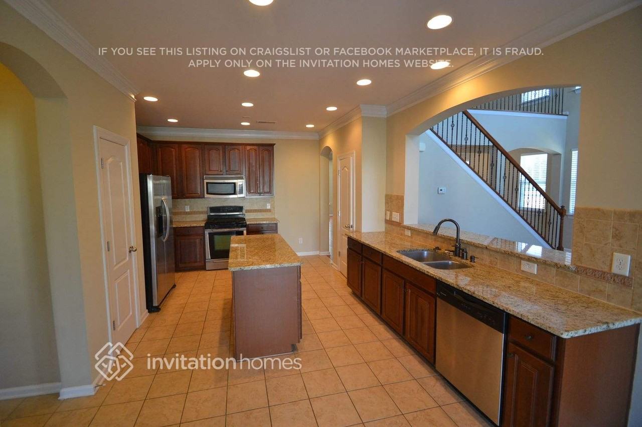 1501 Ridge Haven Rd - Photo 7 of 16