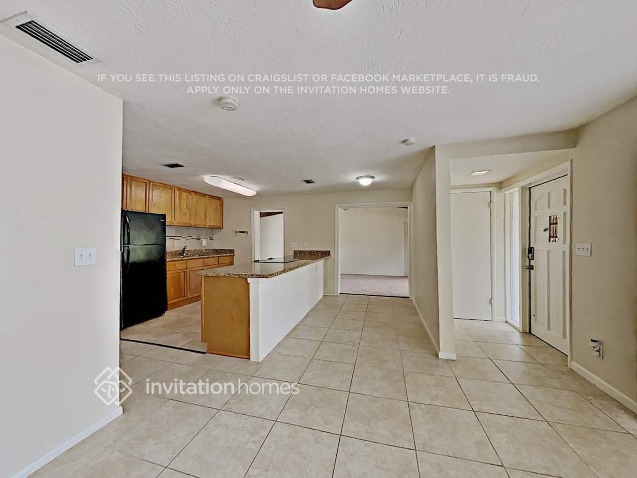 207 Redwood Ave - Photo 6 of 14