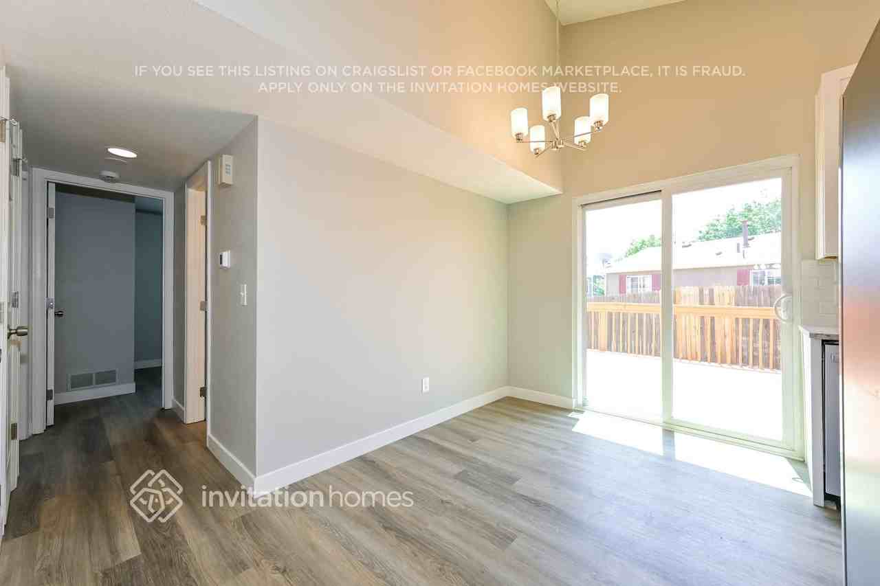 1946 Ensenada St - Photo 7 of 19