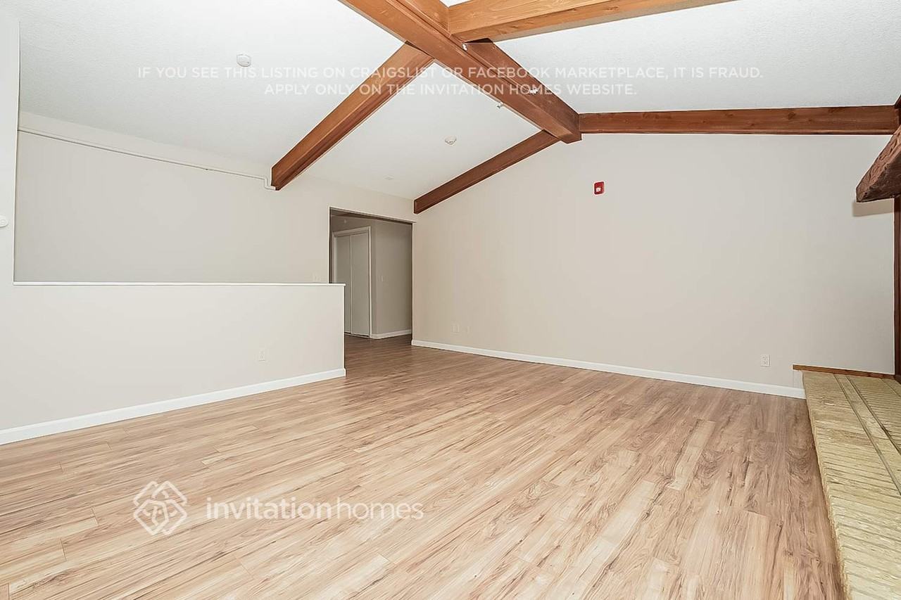 3897 E 133rd Ct - Photo 5 of 16