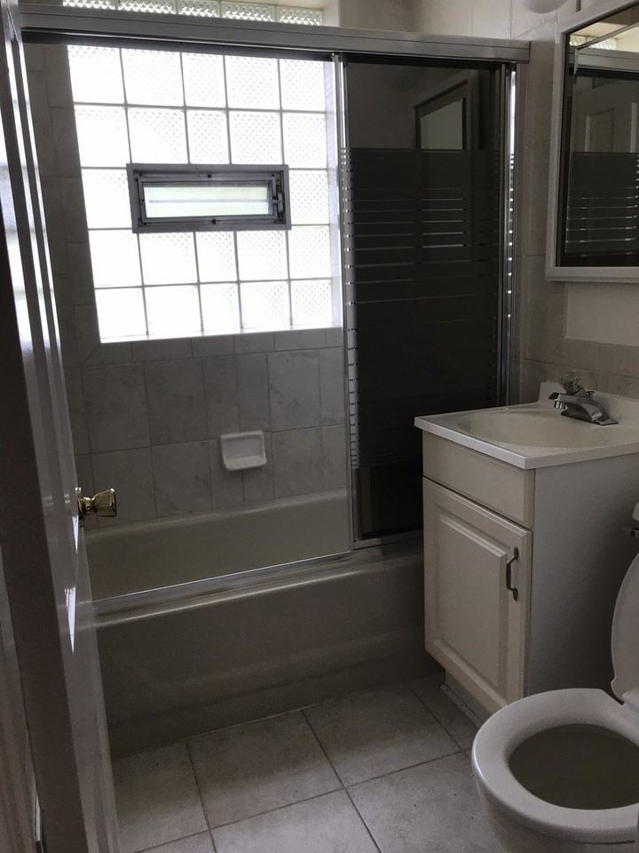 1748 Orchard St - Photo 6 of 10