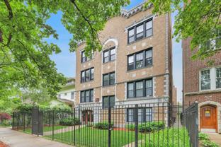 1525 W Estes Ave #B6 - Photo 1 of 1