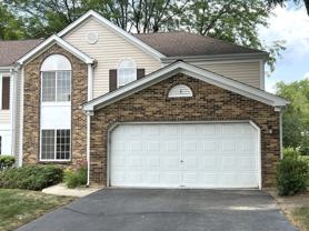 812 Canterbury Ln - Photo 1 of 1