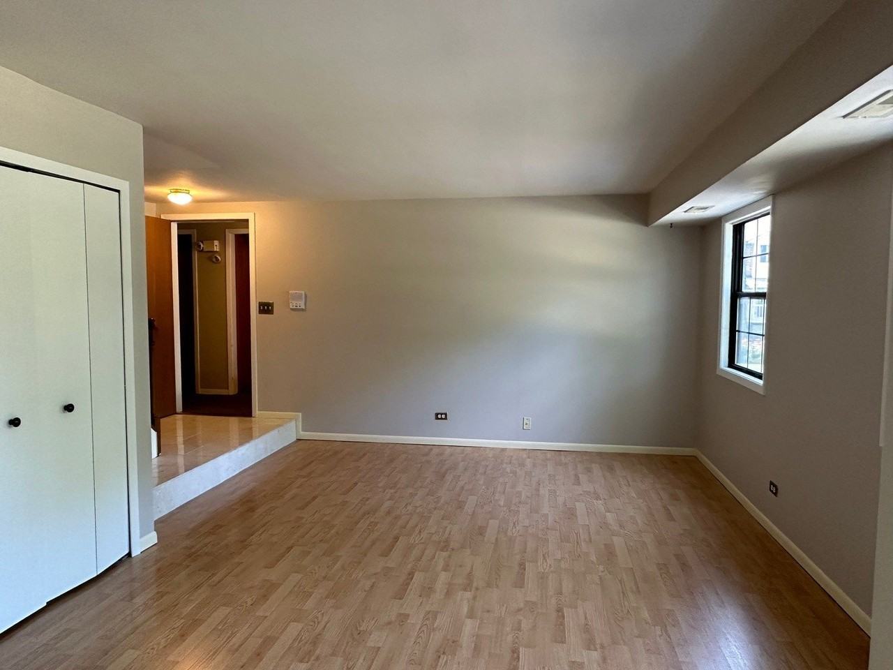 1486 W Jefferson Ave #E - Photo 3 of 13