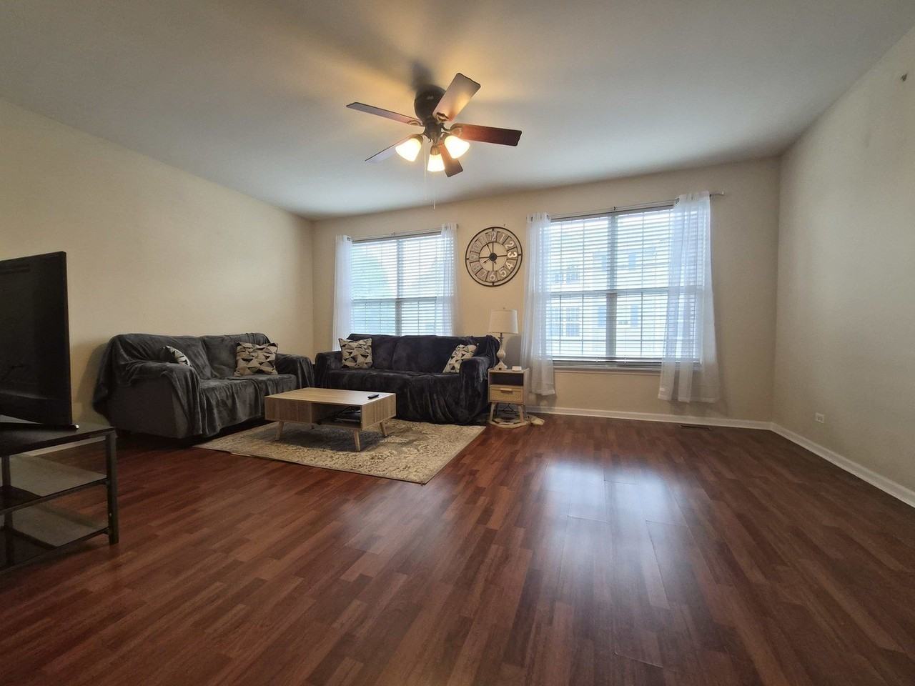 2337 Hudson Cir #2337 - Photo 5 of 29