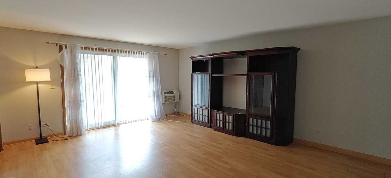 4835 N Central Ave #212 - Photo 2 of 13
