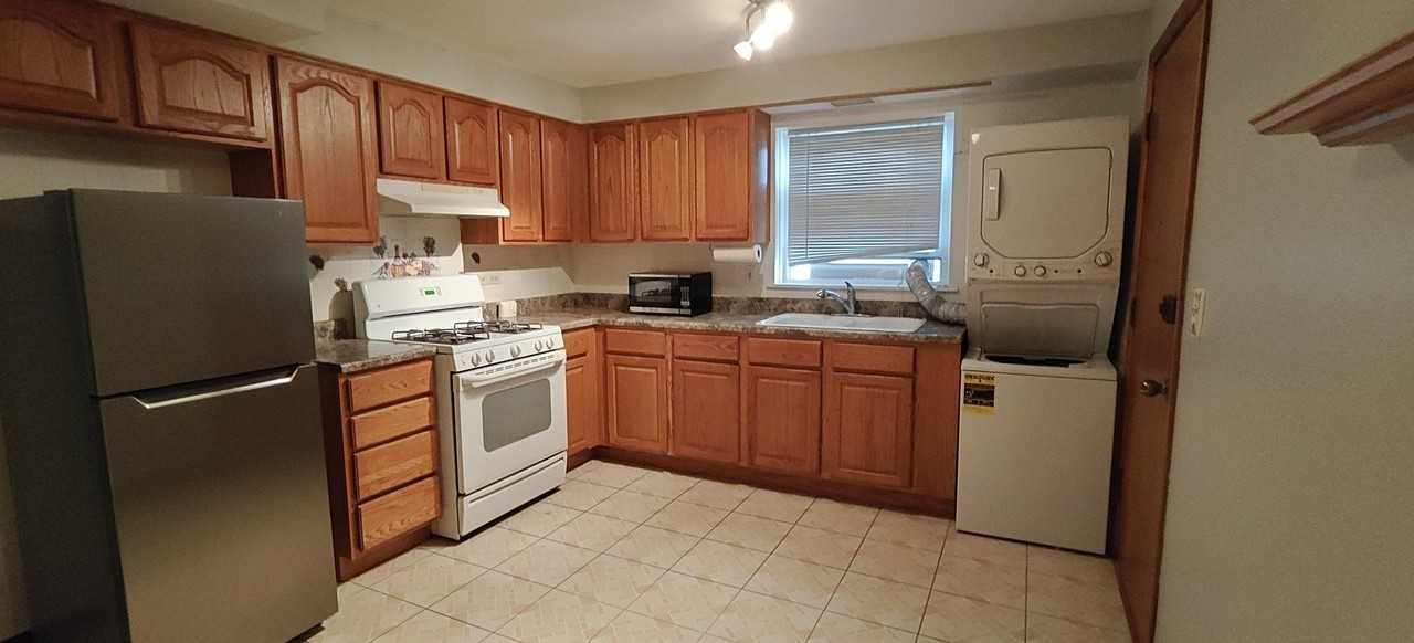 4835 N Central Ave #212 - Photo 5 of 13