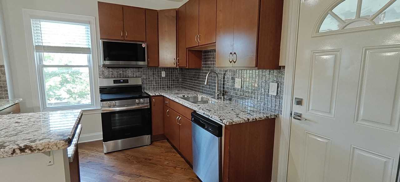 4222 N Laramie Ave #2 - Photo 6 of 19