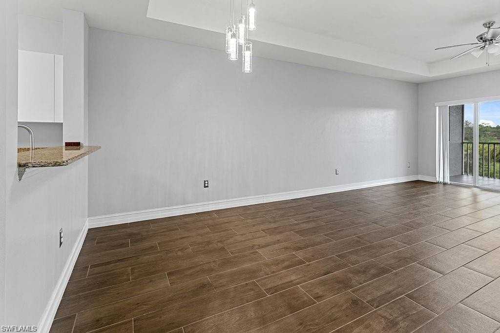 7827 Regal Heron Cir #306 - Photo 7 of 20