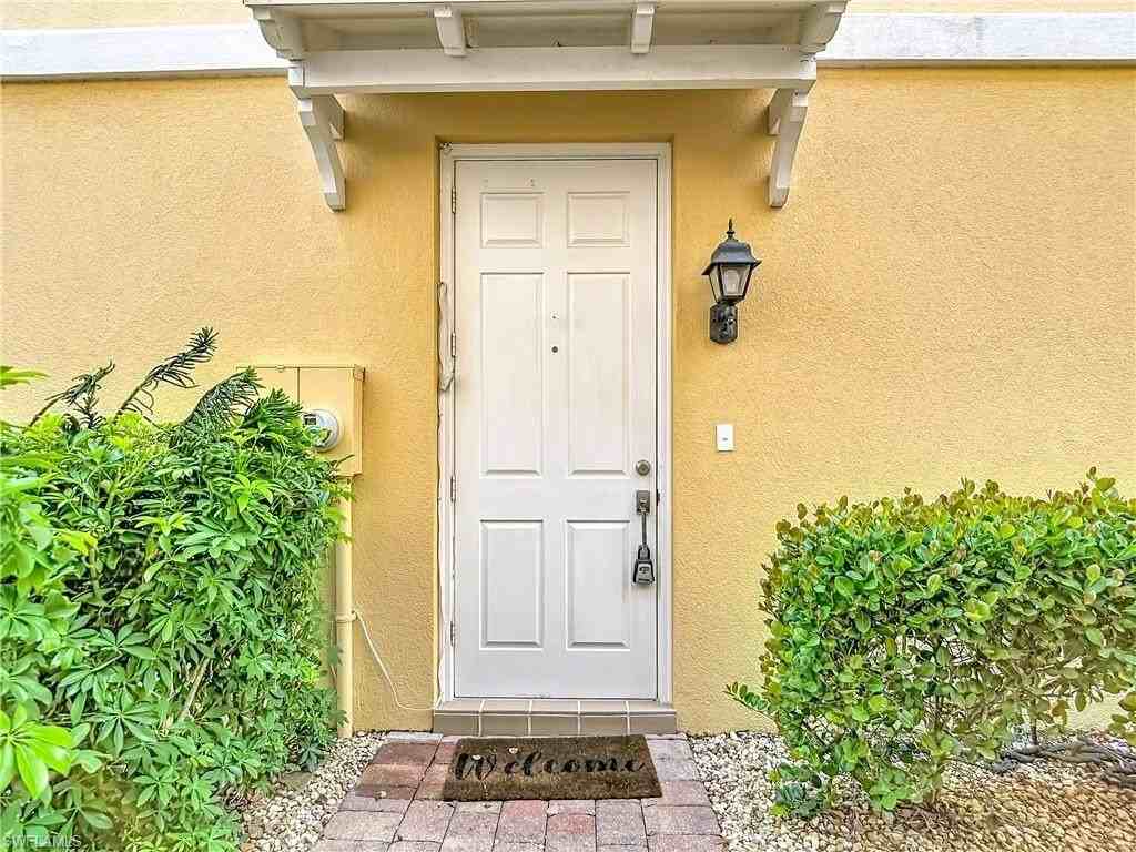 14700 Escalante Way - Photo 4 of 50