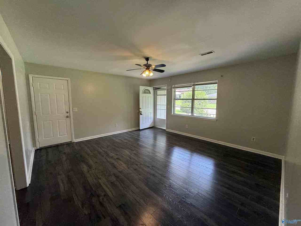5020 Ortega Cir Nw - Photo 3 of 17