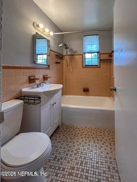 1134 Woodruff Ave #3 - Photo 6 of 7