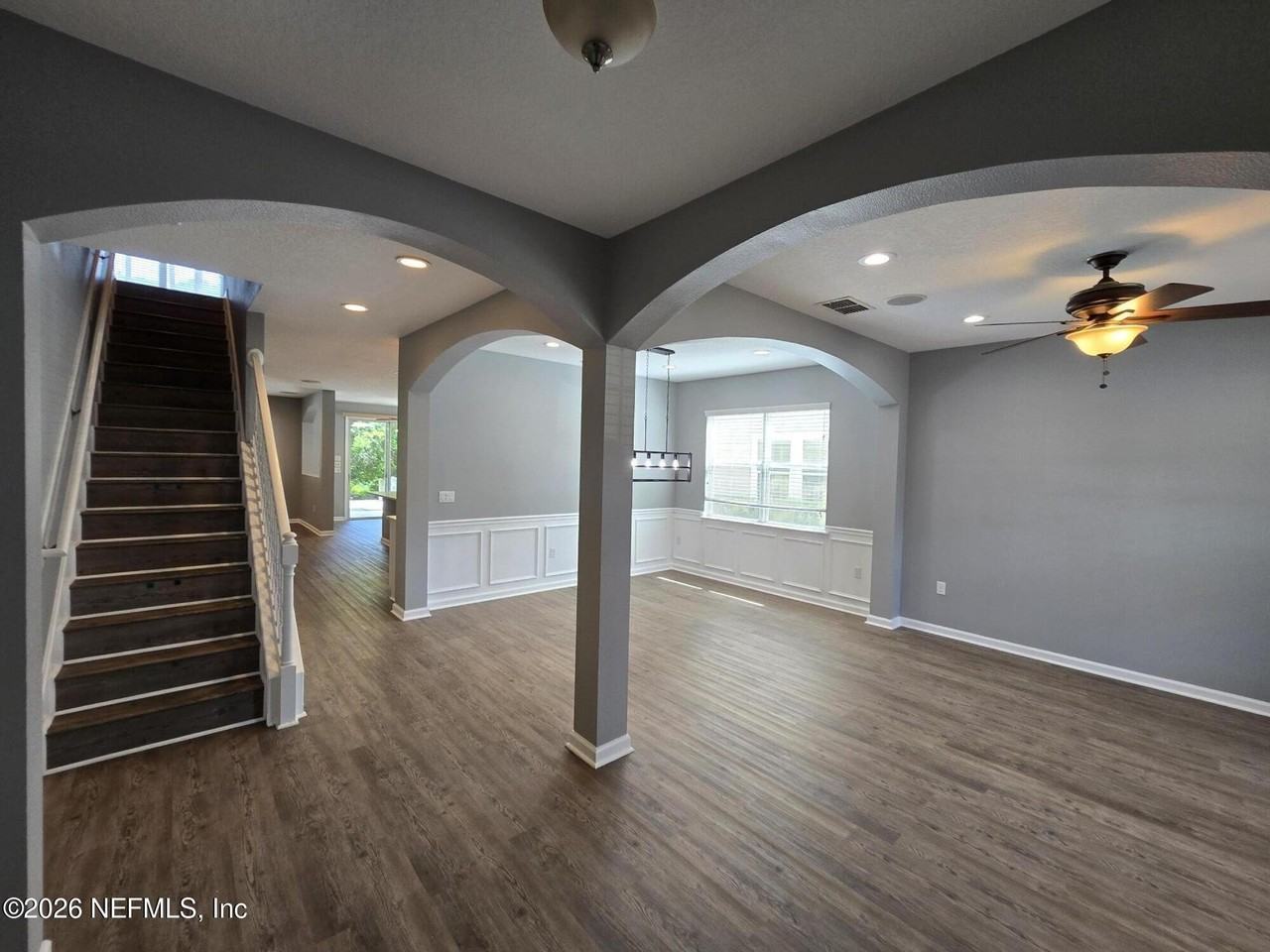 180 Thornloe Dr - Photo 4 of 50