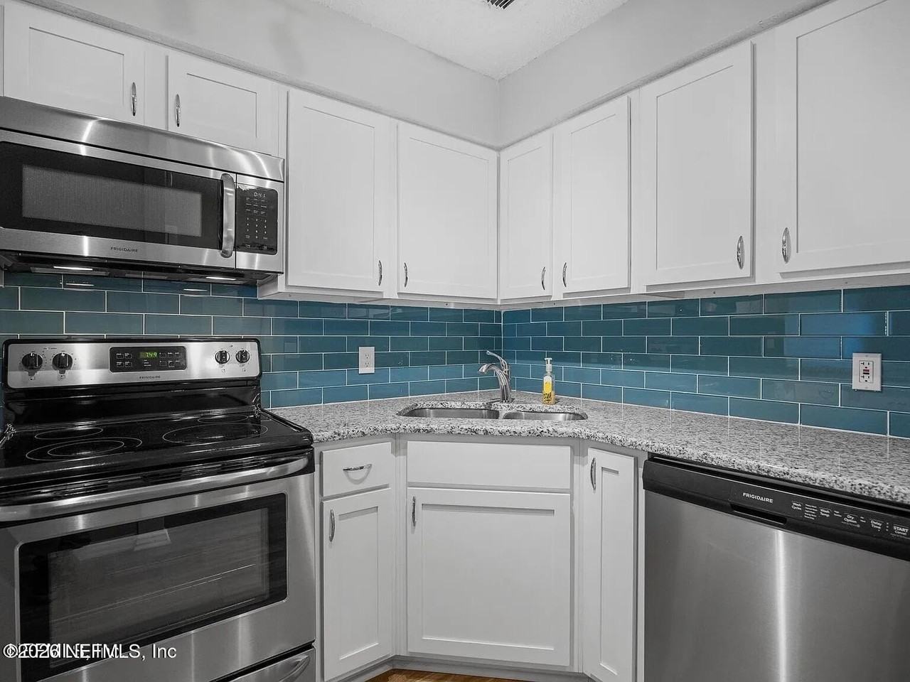 9 Ponte Vedra Ct #C - Photo 7 of 20