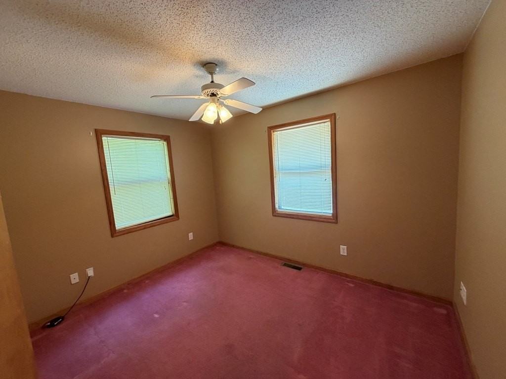 86 Fielding Pl - Photo 6 of 16