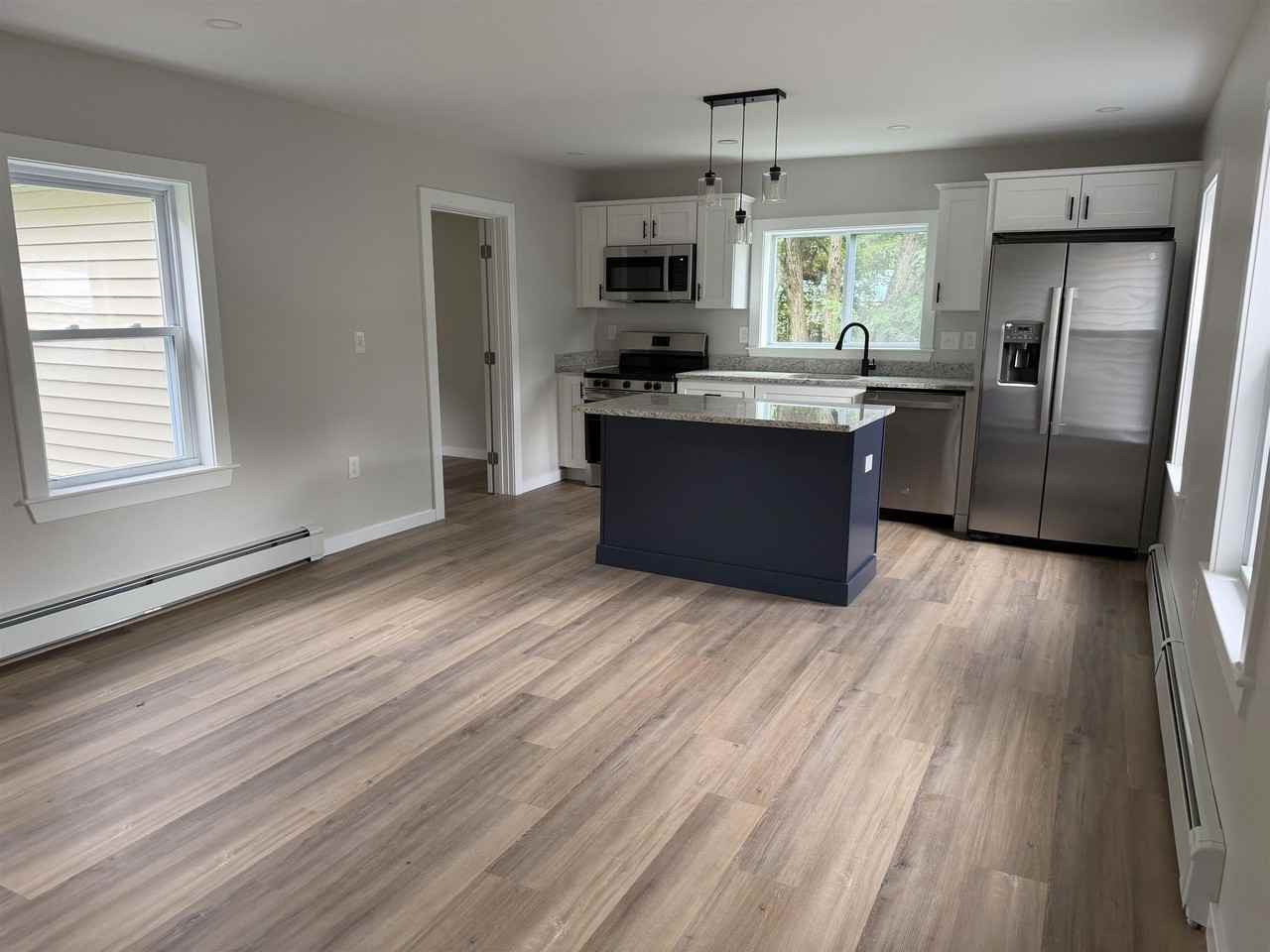 27 Washington St - Photo 3 of 14