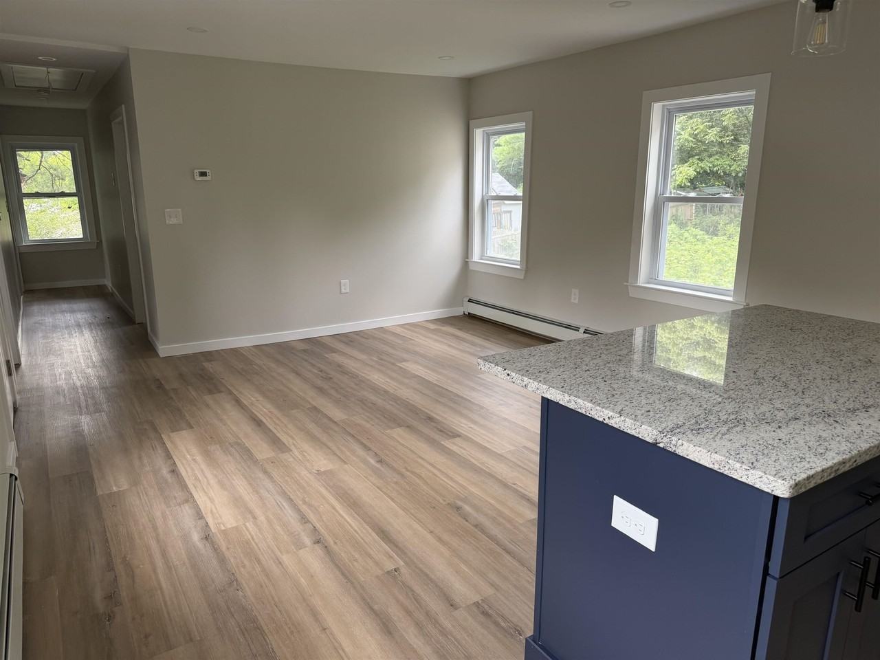 27 Washington St - Photo 4 of 14