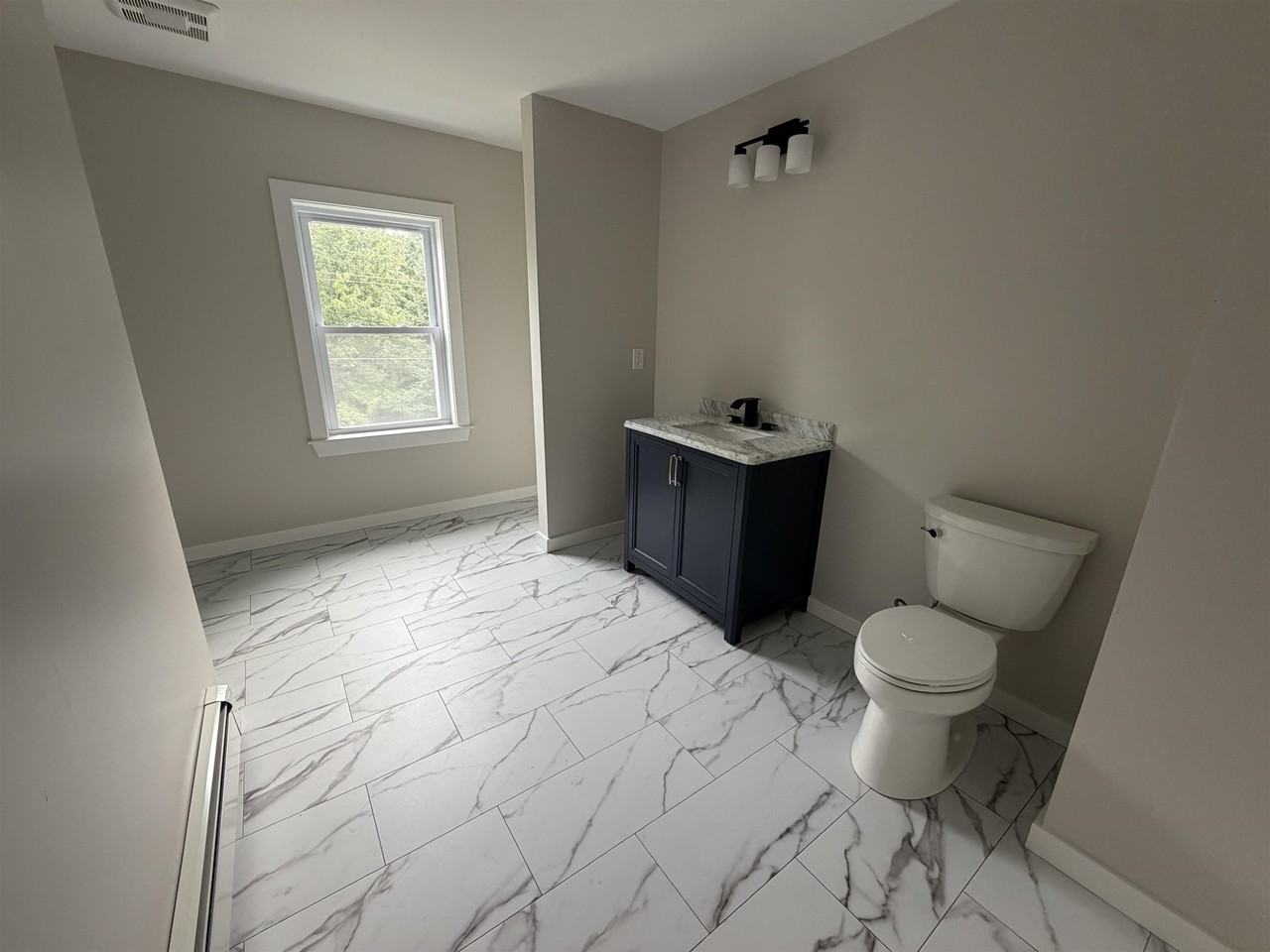 27 Washington St - Photo 7 of 14