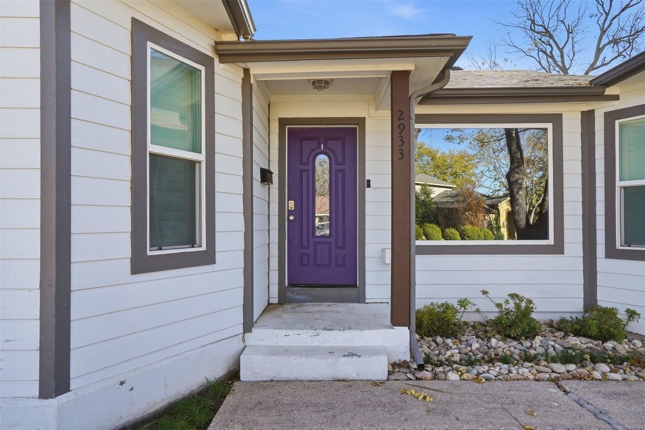 2933 S Hills Ave - Photo 3 of 33