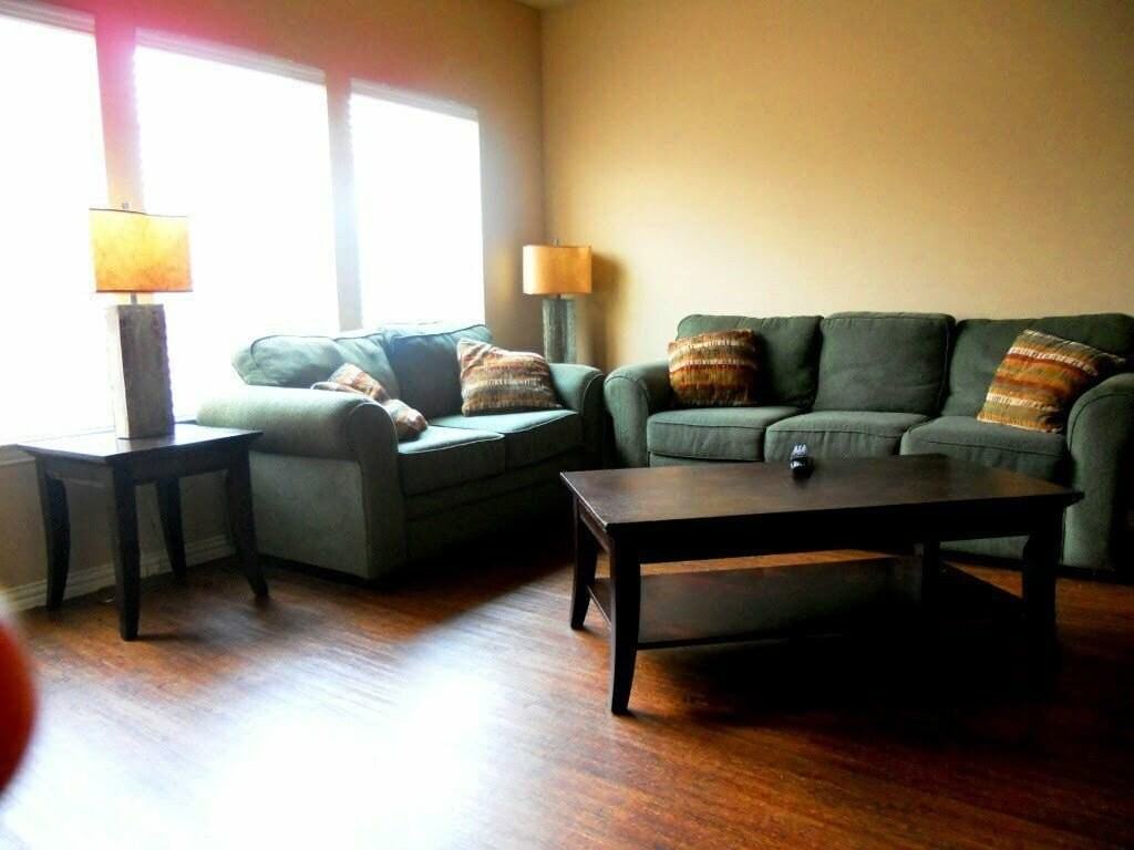 2418 W Prairie St #1 - Photo 2 of 11