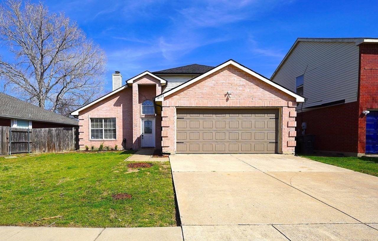 8164 Heritage Place Dr