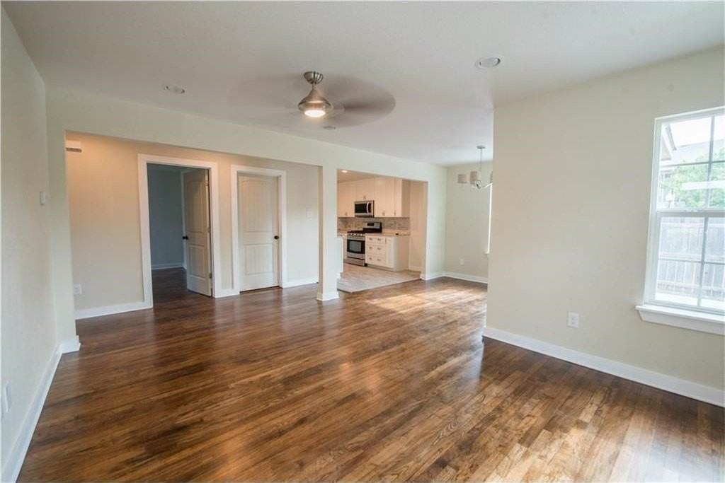 3553 Mission St - Photo 3 of 18