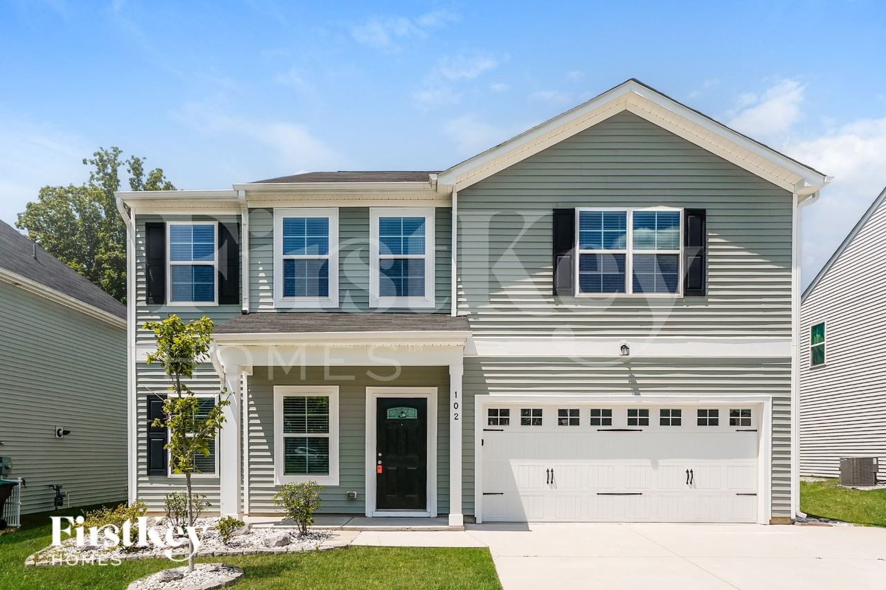 102 Sherrill Place Ln