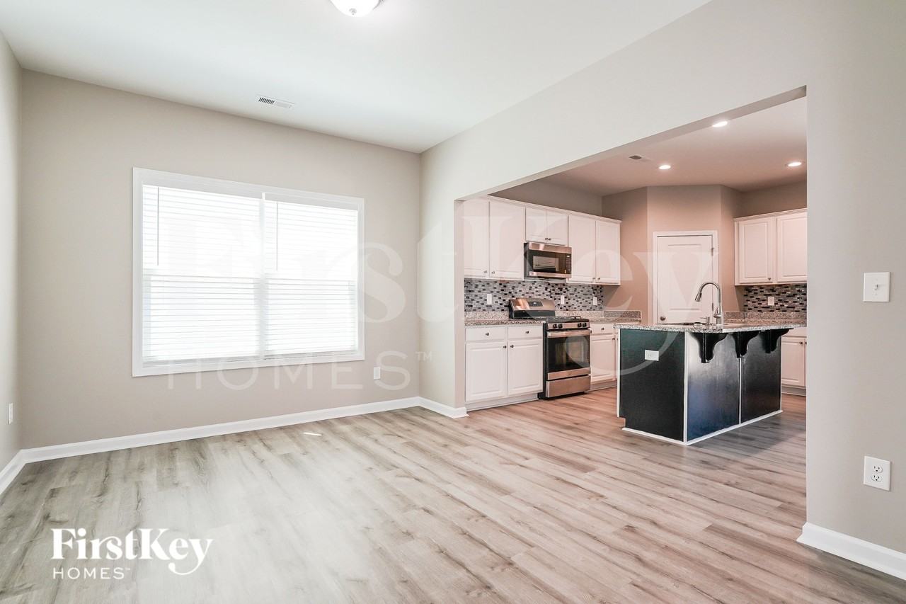 102 Sherrill Place Ln - Photo 5 of 19