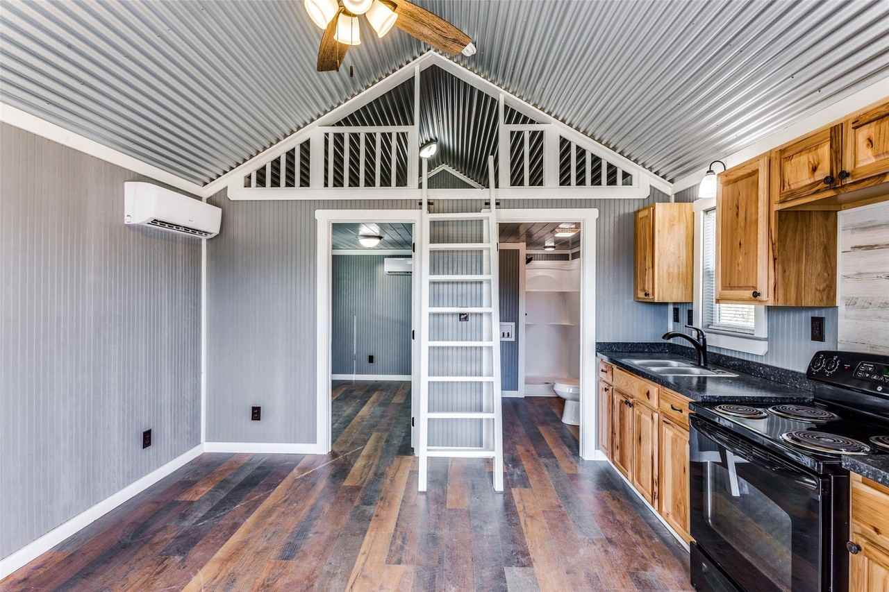 5001 Knob Hill Rd #D2D5 - Photo 3 of 16