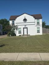 219 Se 13th St #4 - Photo 1 of 1