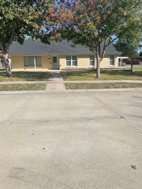 4300 Mackey Dr