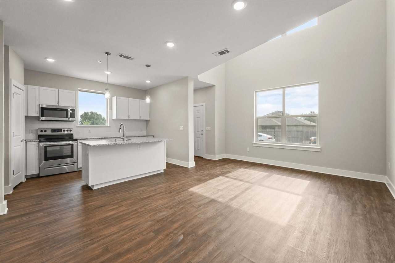 3600 Aaron Pl - Photo 5 of 25