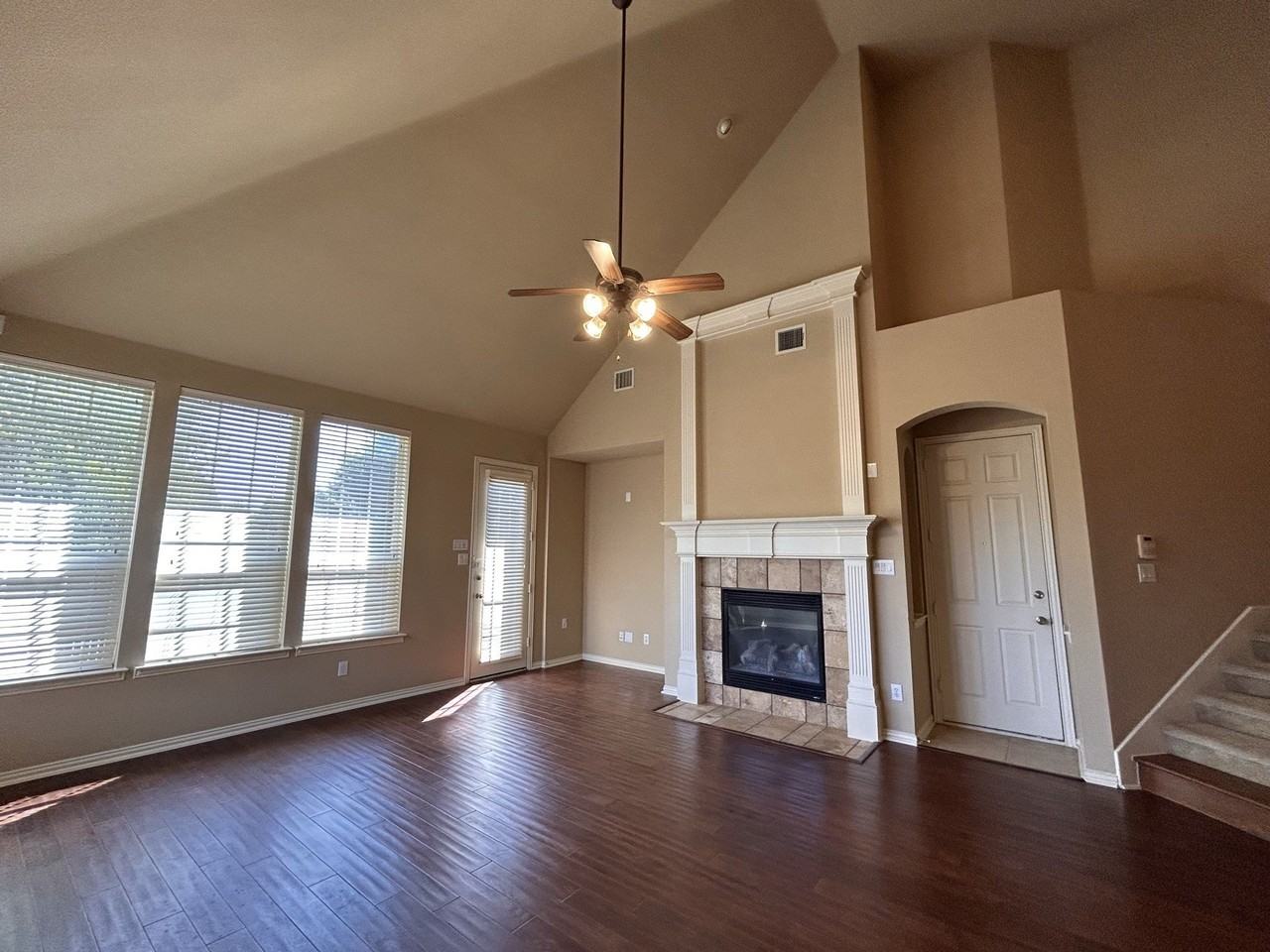 6794 Calm Meadow Dr - Photo 6 of 35
