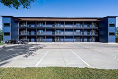 2290 W Tarleton St #105 - Photo 1 of 1