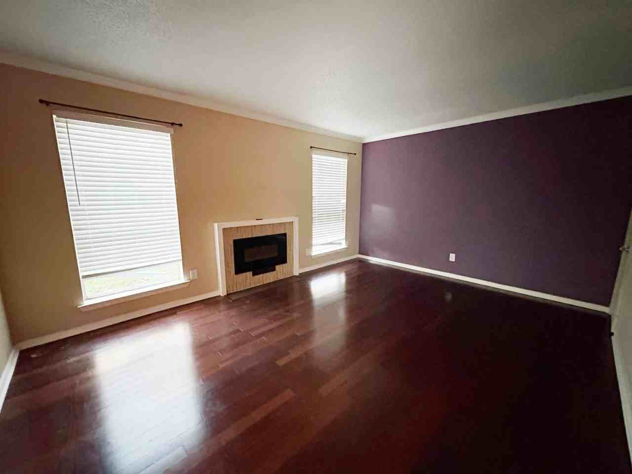 919 S Weatherred Dr #135 - Photo 5 of 10
