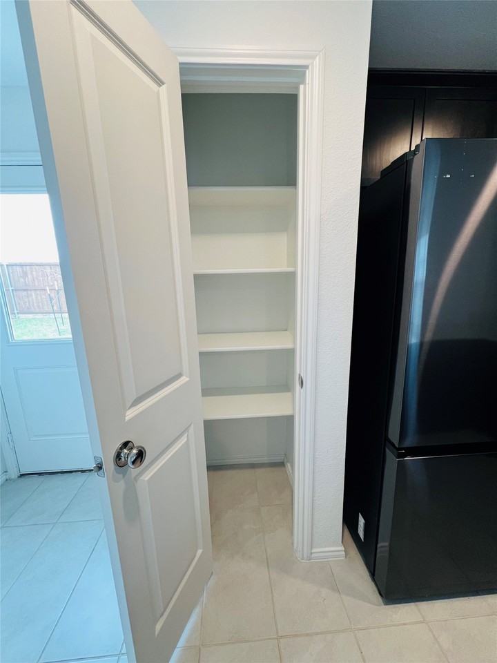 3401 Harper St - Photo 5 of 20