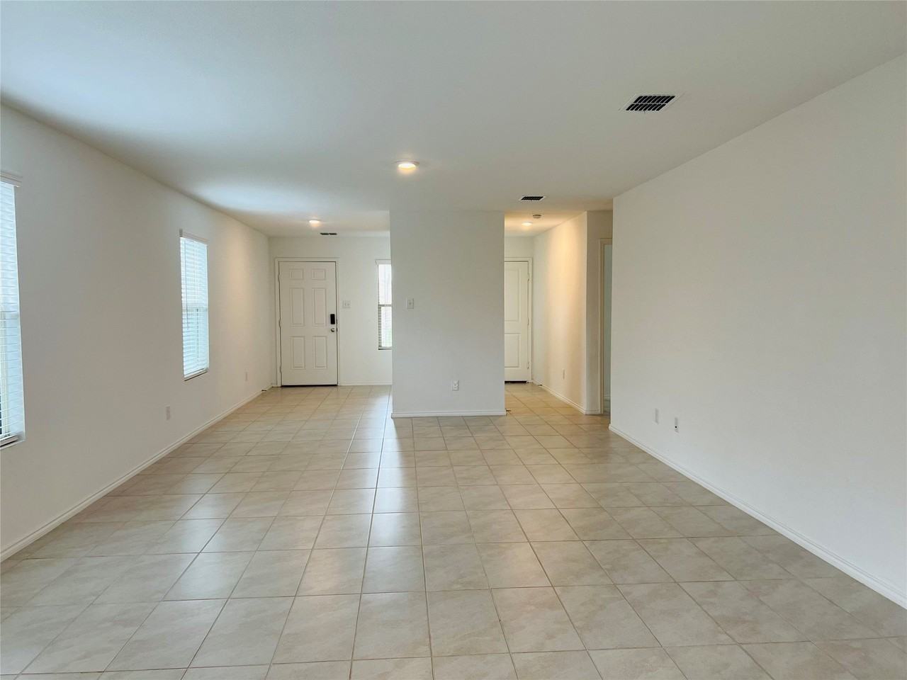 3401 Harper St - Photo 7 of 20