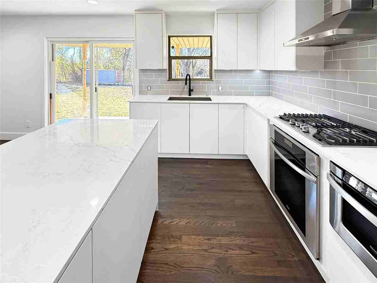 425 Cheshier Rd - Photo 5 of 15