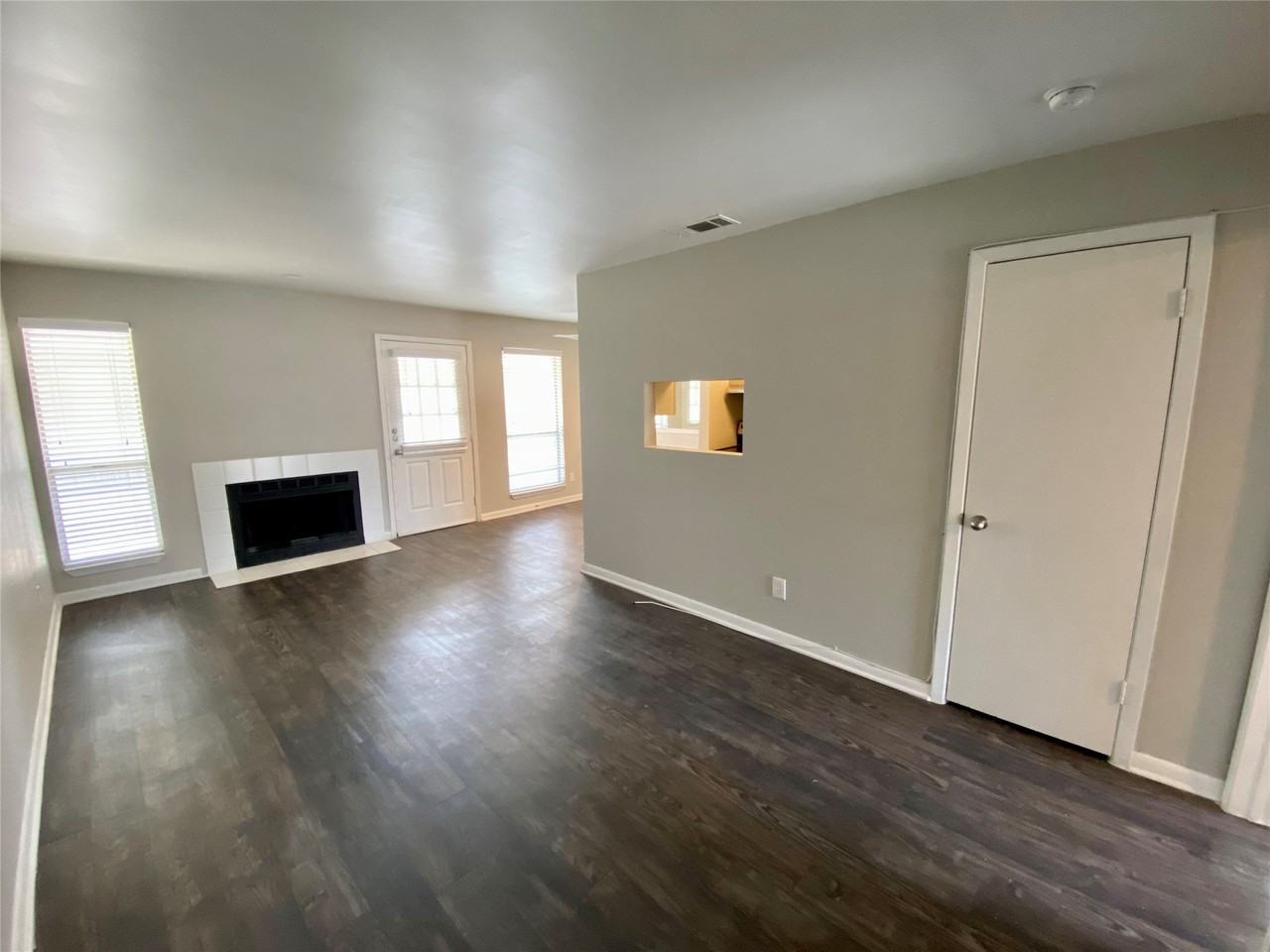 4502 Gaston Ave #322 - Photo 2 of 17
