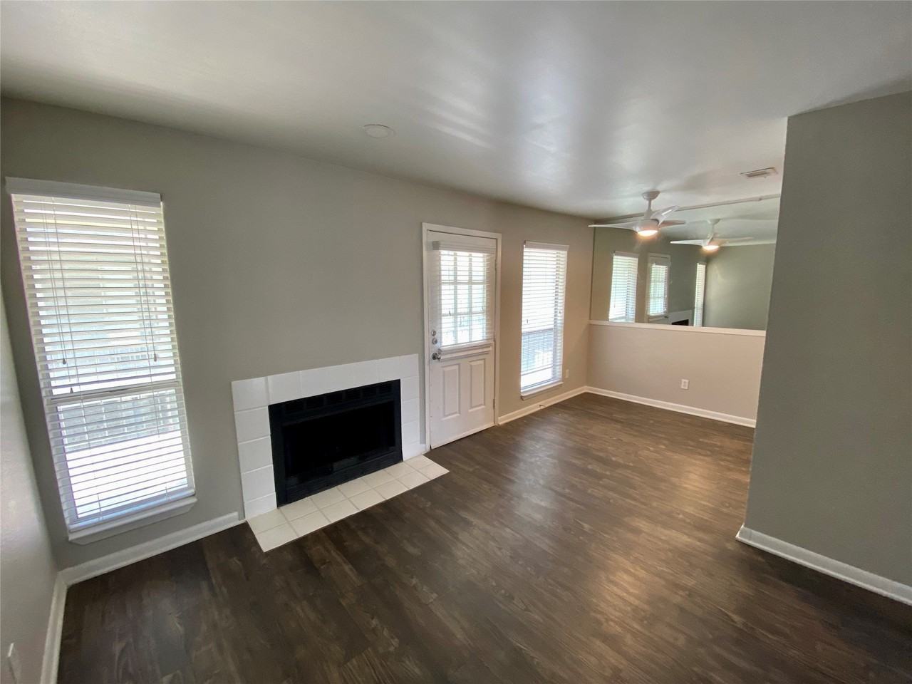 4502 Gaston Ave #322 - Photo 3 of 17