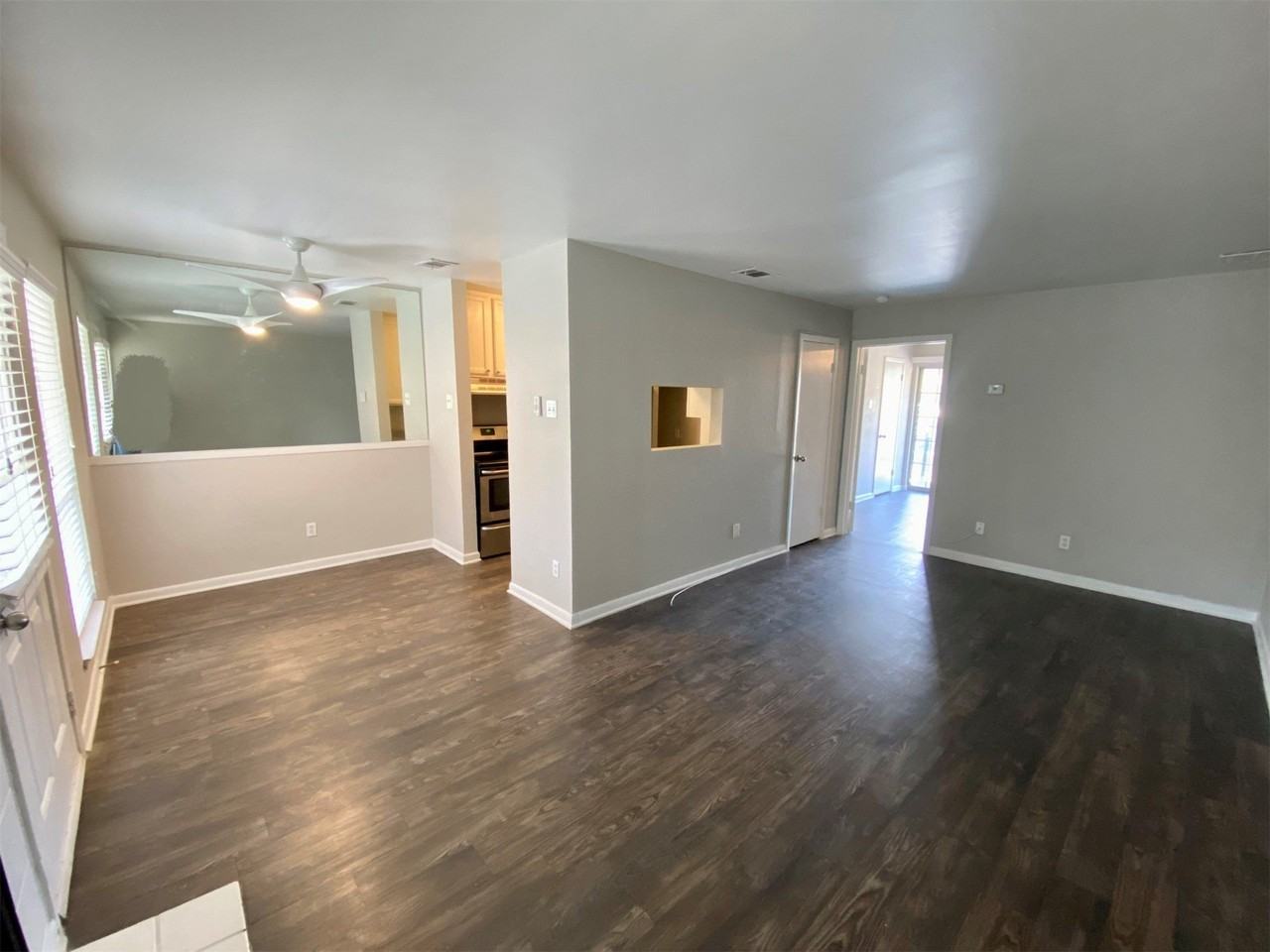 4502 Gaston Ave #322 - Photo 5 of 17
