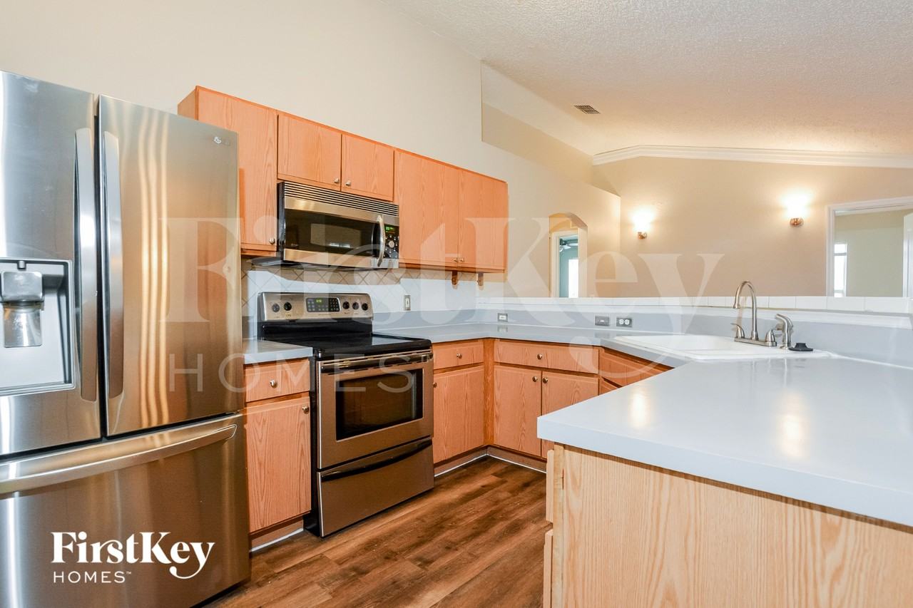 3075 Blaine Cir - Photo 7 of 15