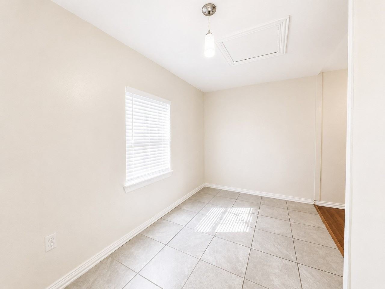 709 S Munger Blvd - Photo 6 of 25