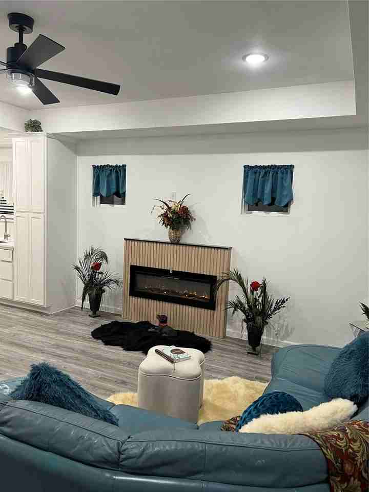 1202 Morrell Ave - Photo 4 of 23